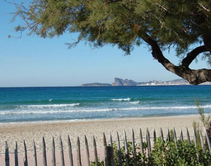Rez-De-Villa Proche De La Mer - Villa Temana Saint-Cyr-sur-Mer Dış mekan fotoğraf